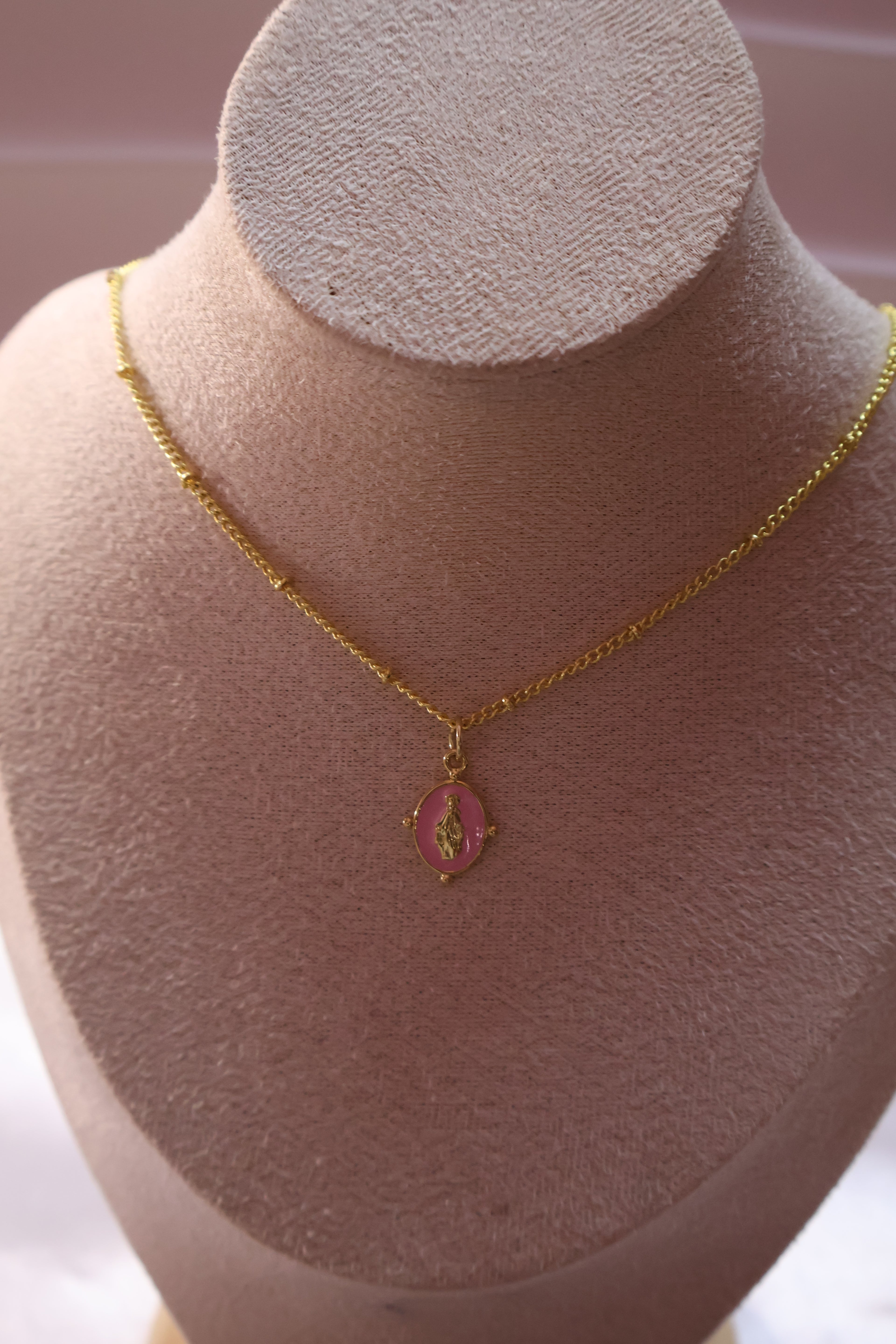 Madre de Gracia Necklace