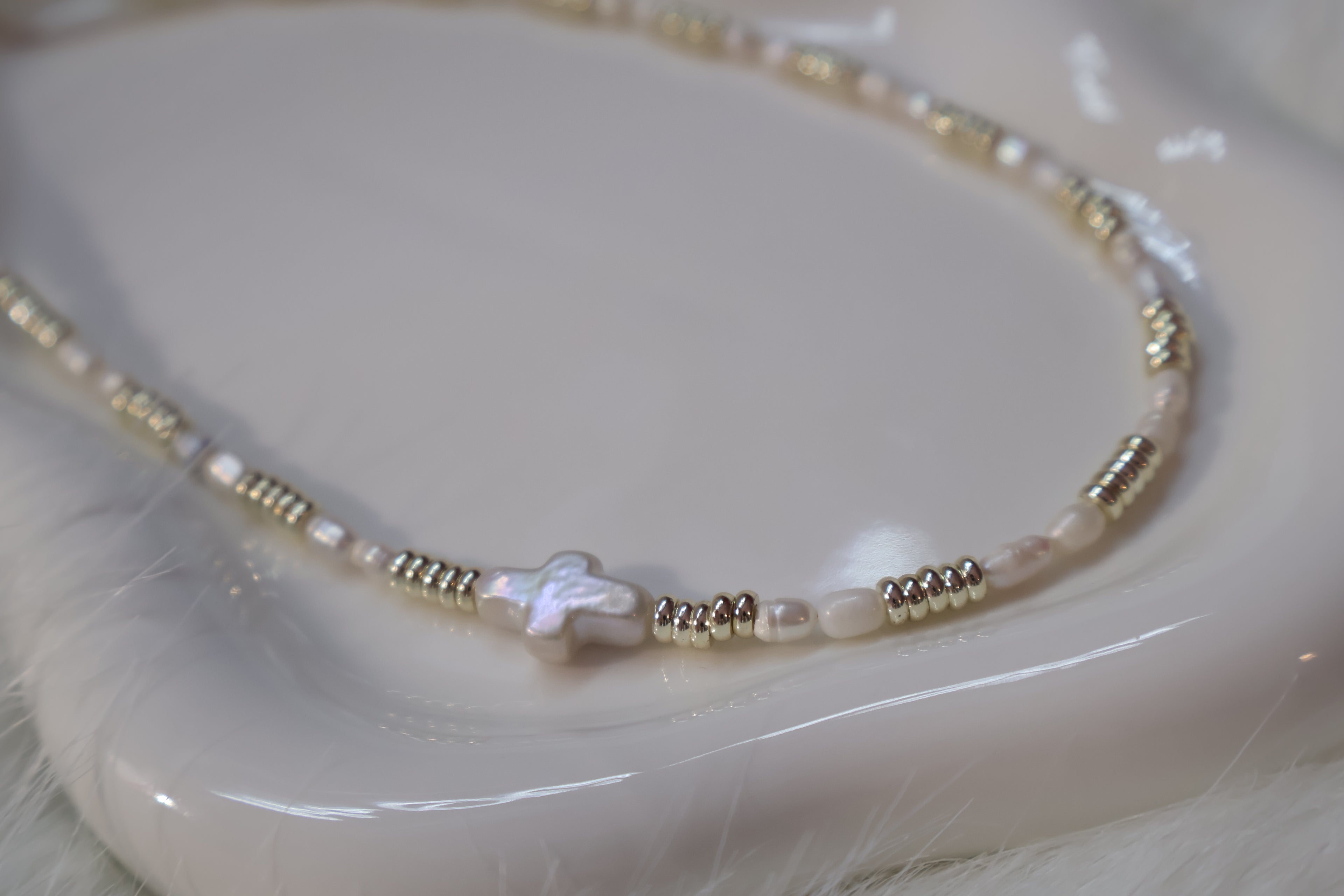 Perlas de Fe Necklace