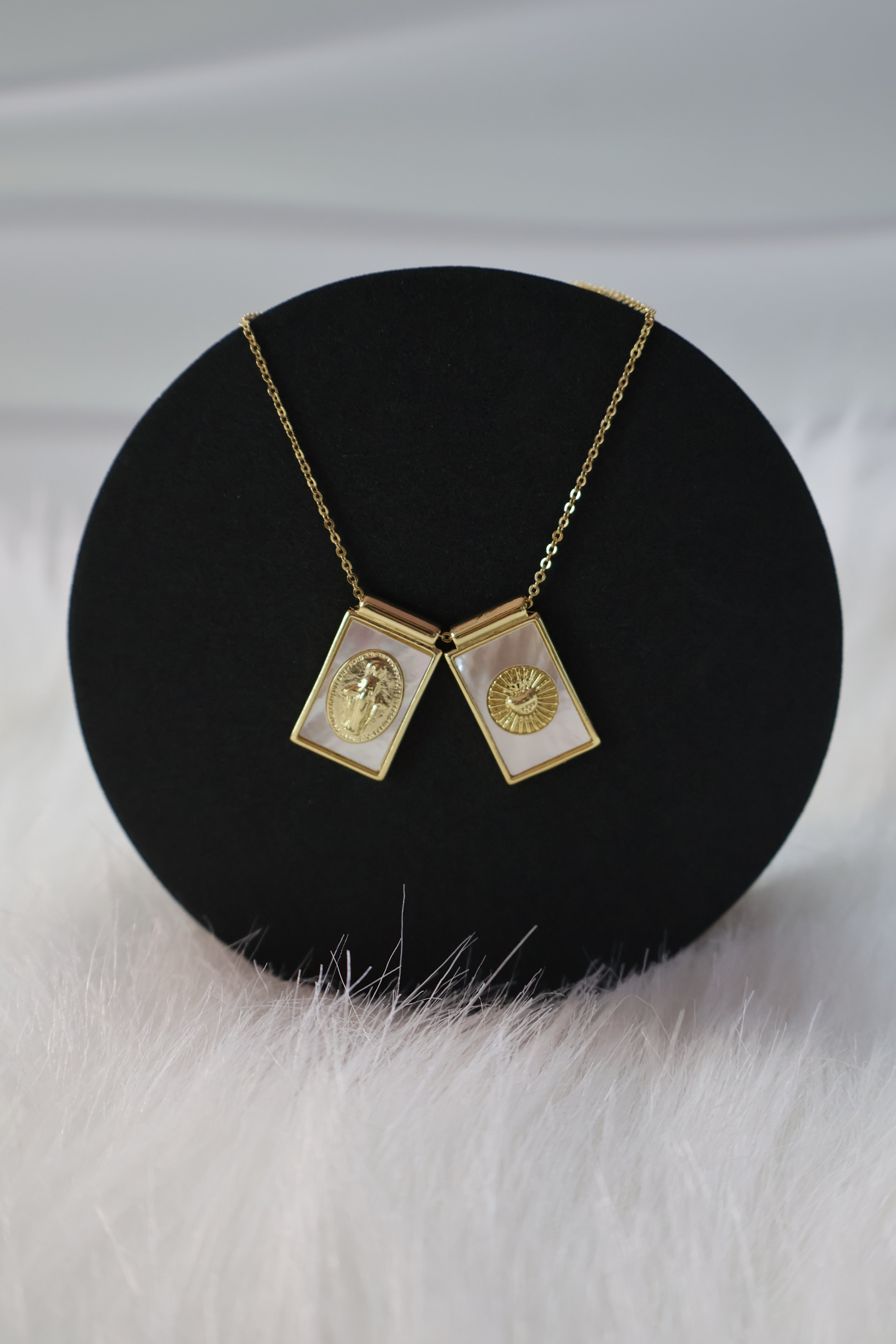 Perla de Fe Escapulario