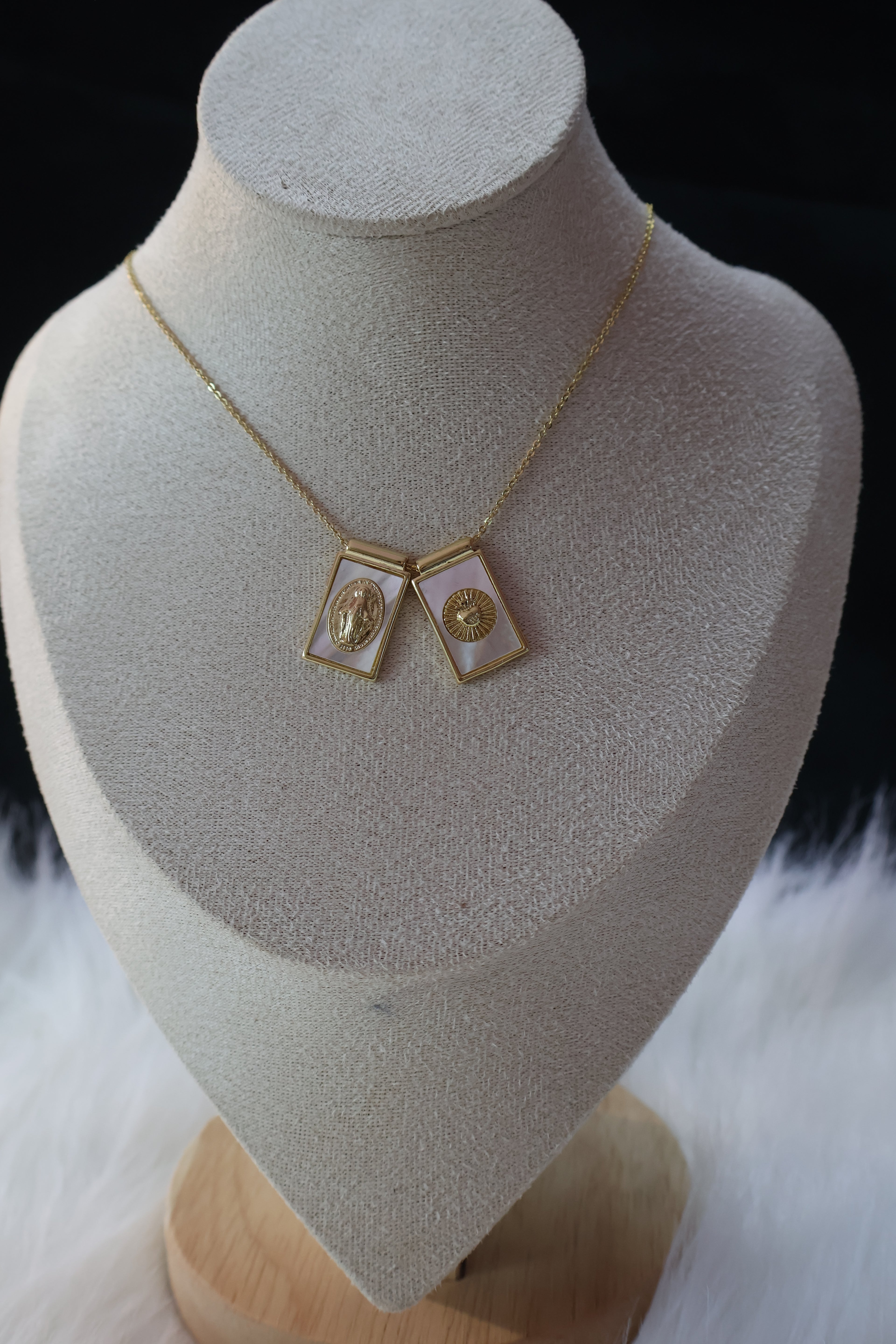 Perla de Fe Escapulario