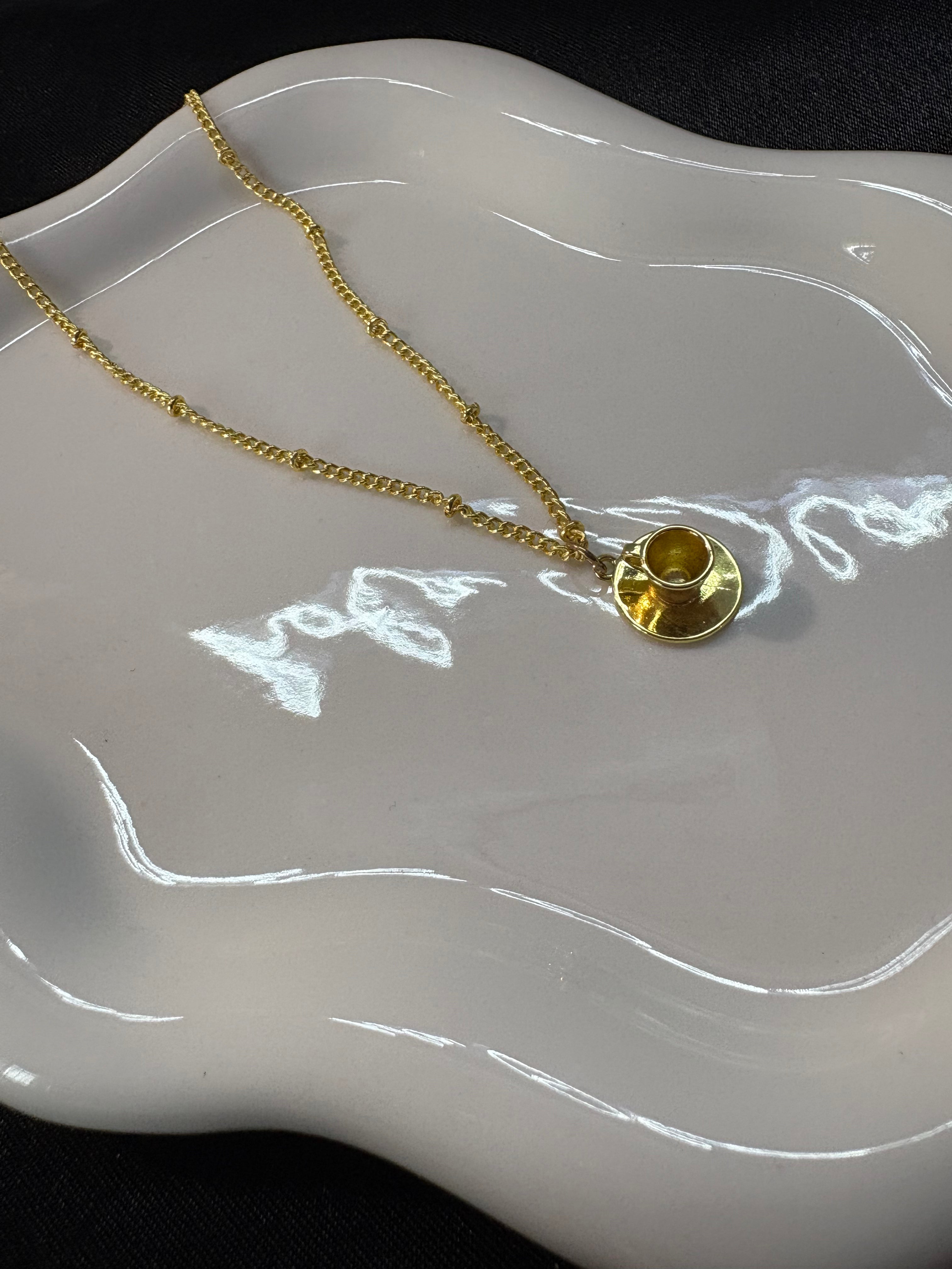 El de las 3:00PM Necklace