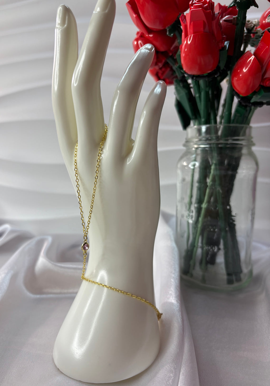 Rosé Hand Chain