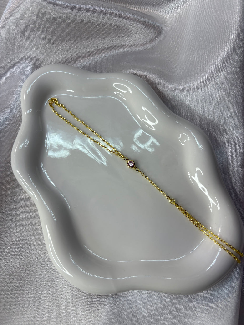 Rosé Hand Chain